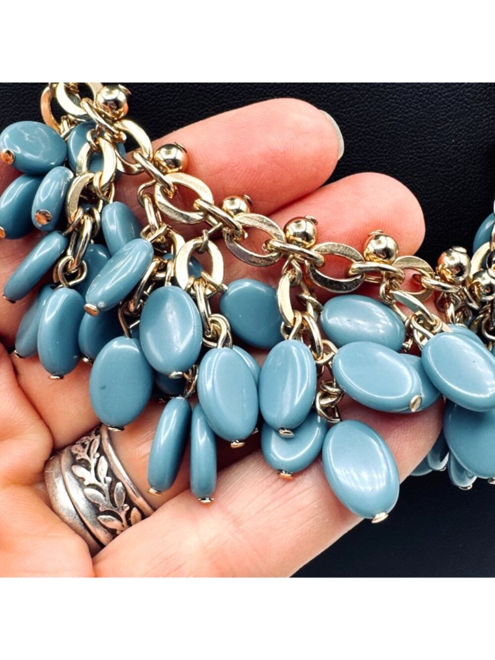 Vintage Shaky Bead Statement Necklace Blue Acrylic Gold Tone Beachy Signed SHB - Picture 4 of 7